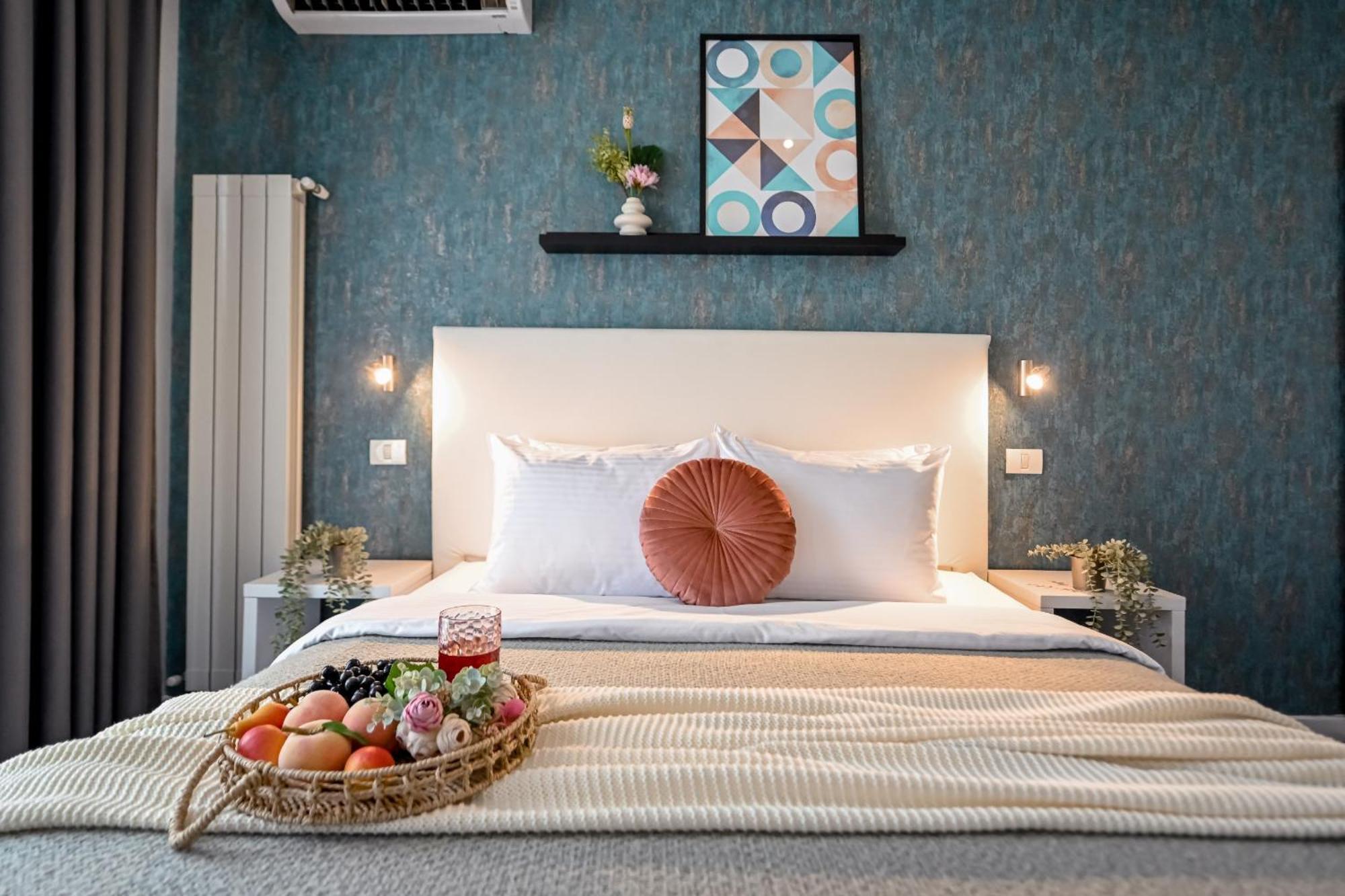 Urban Elegance - Stylish Central Accommodation Bukarest Eksteriør billede