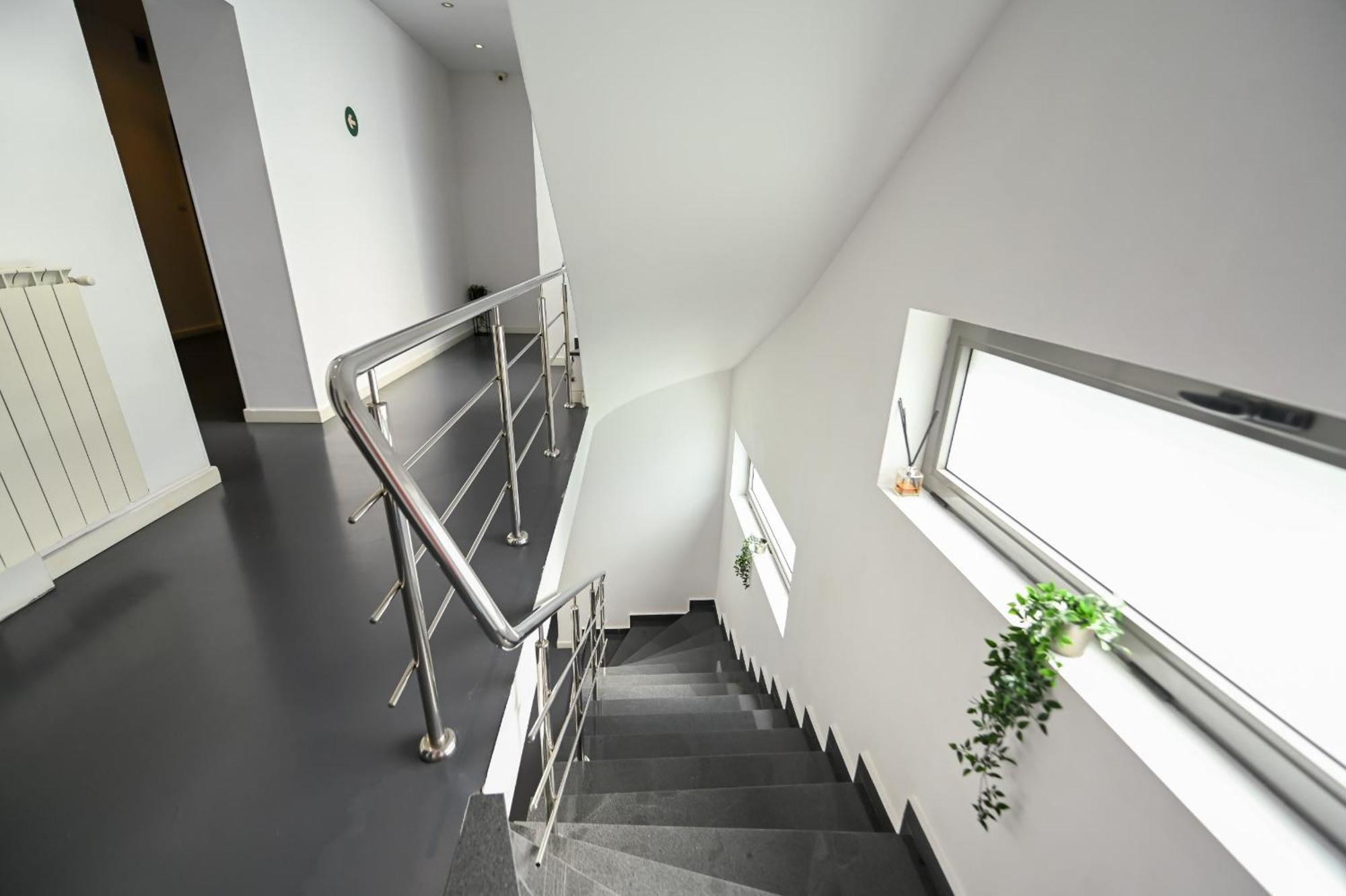 Urban Elegance - Stylish Central Accommodation Bukarest Eksteriør billede