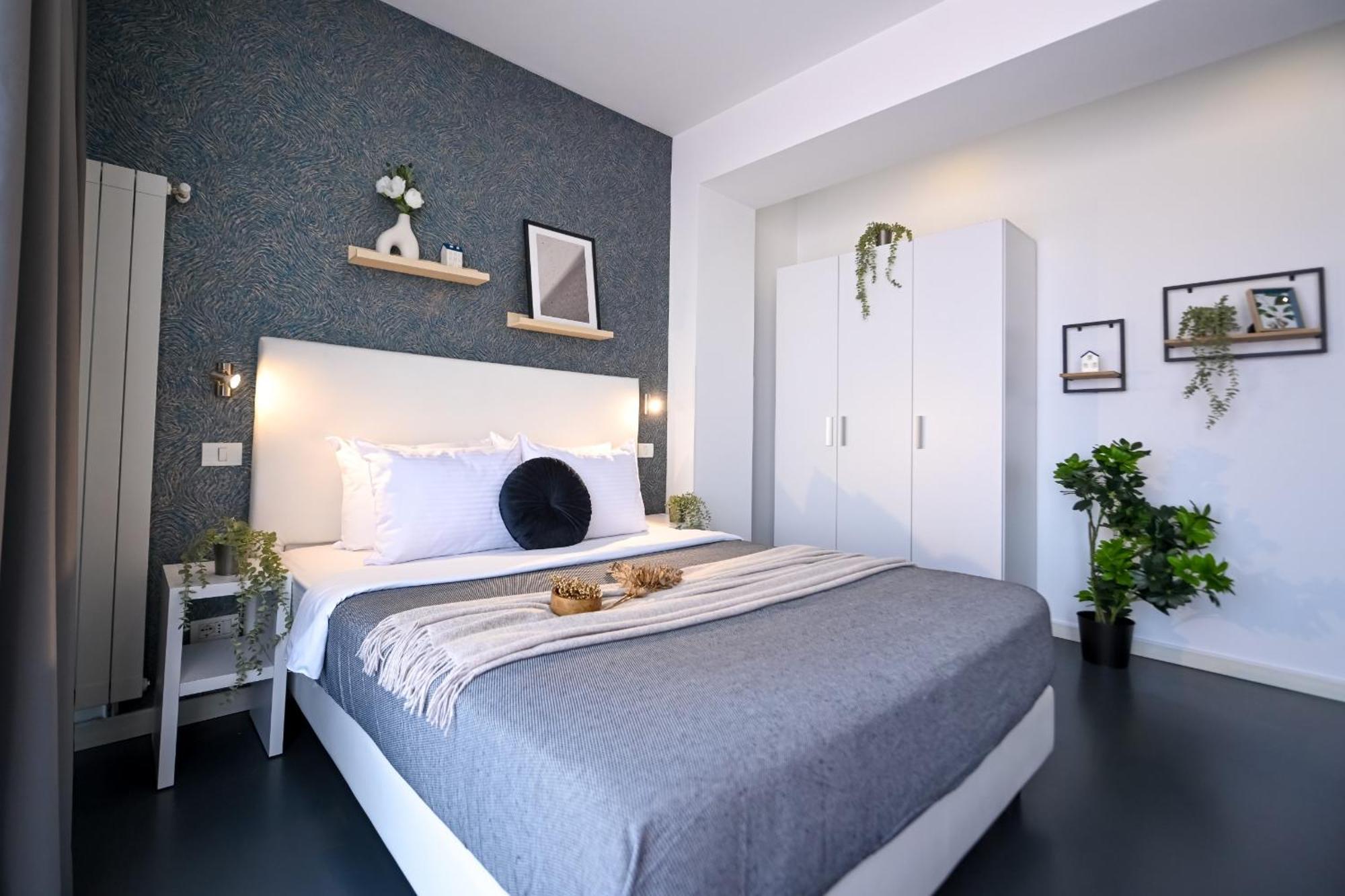 Urban Elegance - Stylish Central Accommodation Bukarest Værelse billede