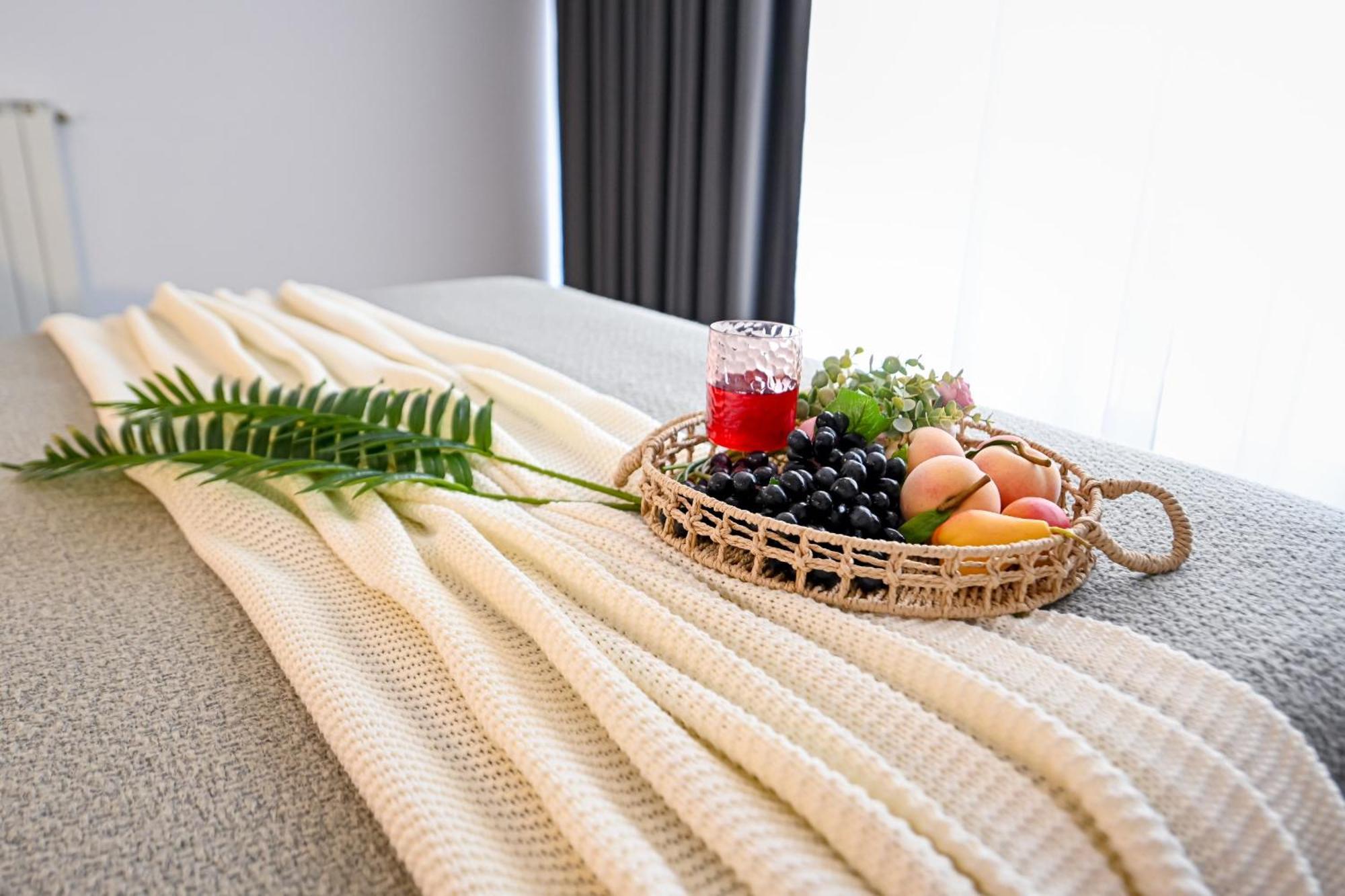 Urban Elegance - Stylish Central Accommodation Bukarest Værelse billede